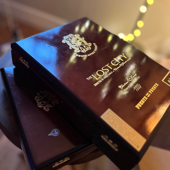 Pair of empty Arturo Fuente Opus X Lost City cigar boxes. - Picture 3 of 3